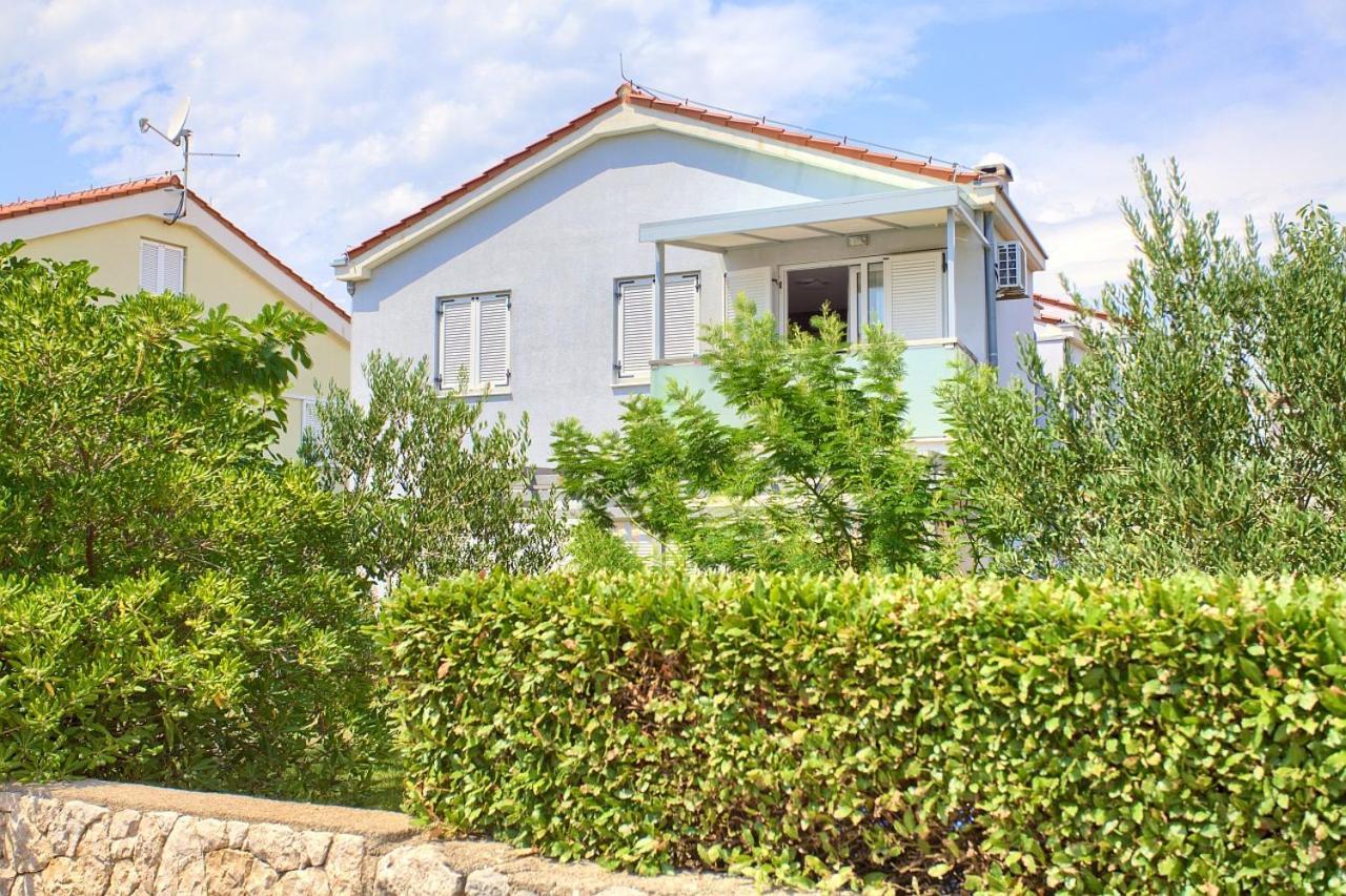 Apartment Anja Đảo Krk Ngoại thất bức ảnh